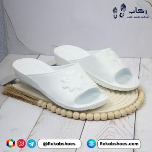خرید دمپایی بیمارستانی زنانه مدل ماه گل
